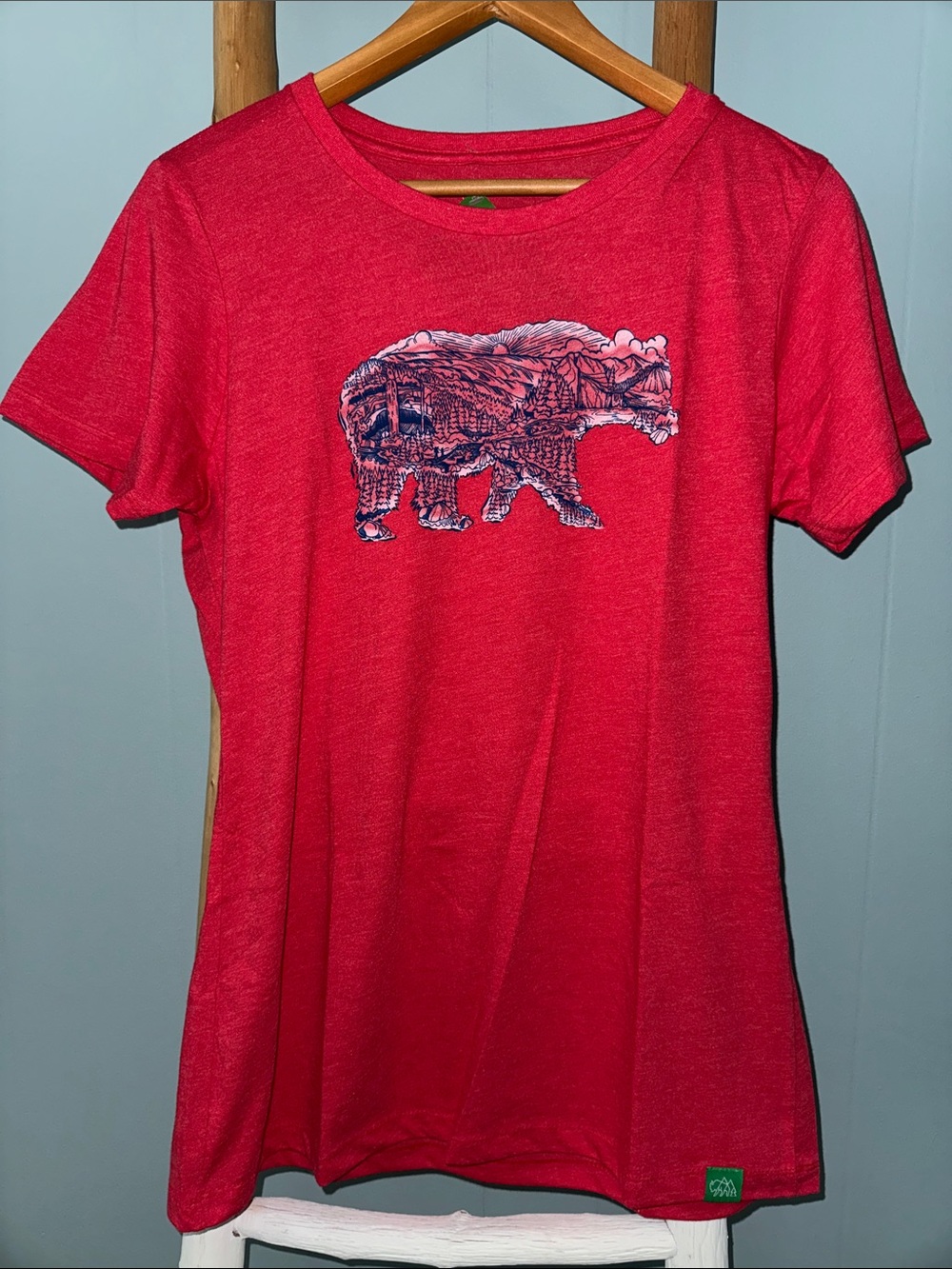 NWT Wild Tribute Women's Grizzly Sun Bear Fitted Tee T-Shirt ~ XL